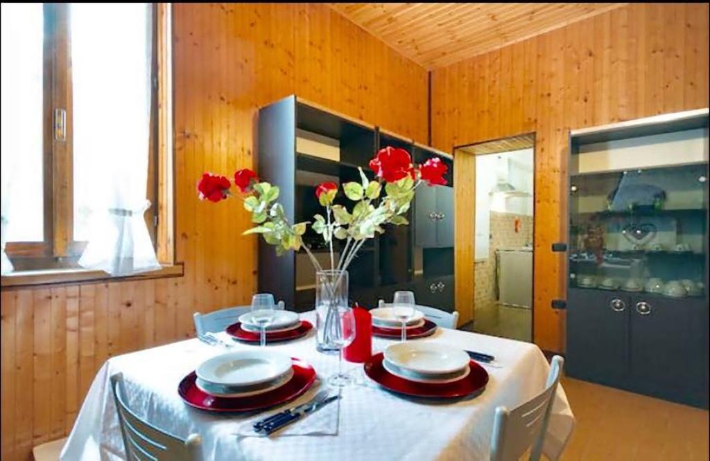 Comolake House