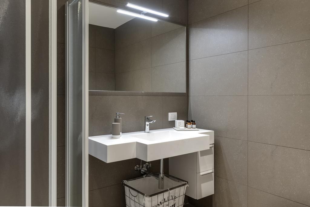 Maderni Apartment