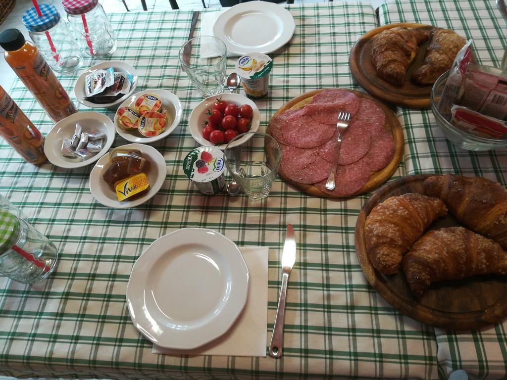 B&B L'Isoletta Bed & Breakfast *