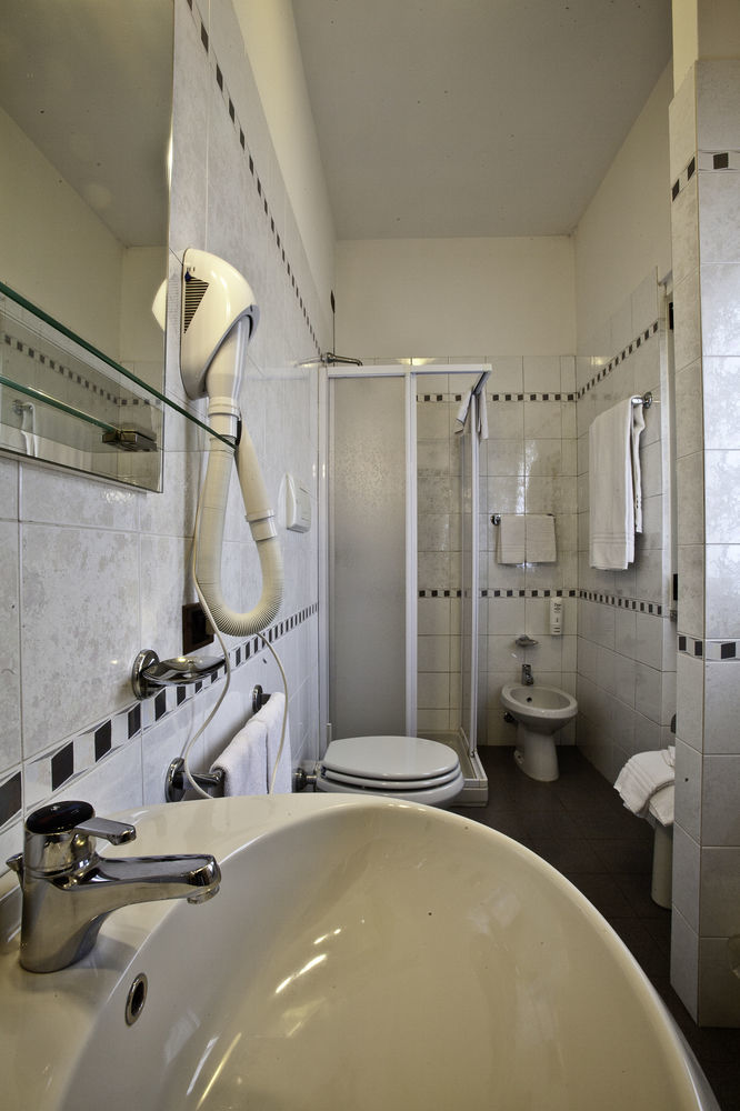 Hotel Nastro Azzurro Monguzzo