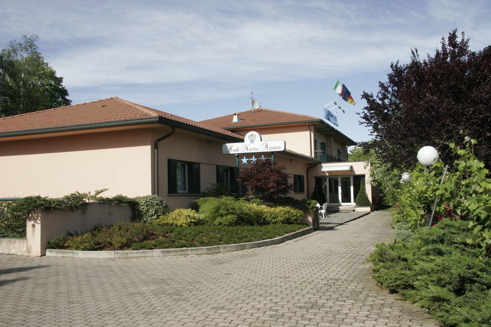 Nastro Azzurro 3* Monguzzo