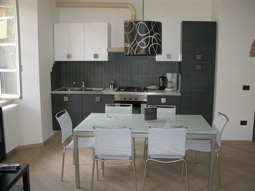 Vinicia, Pool, Jacuzzi, Airco Domaso
