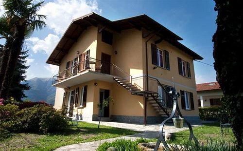 Casa La Rosa Aparthotel 3*