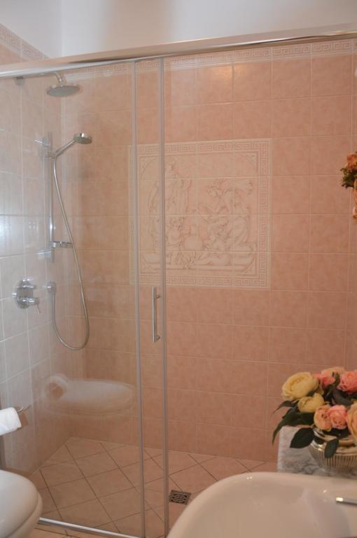 Casa Eleganza Apartment *