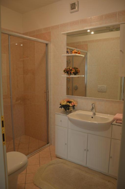 Casa Eleganza Apartment Tremezzo