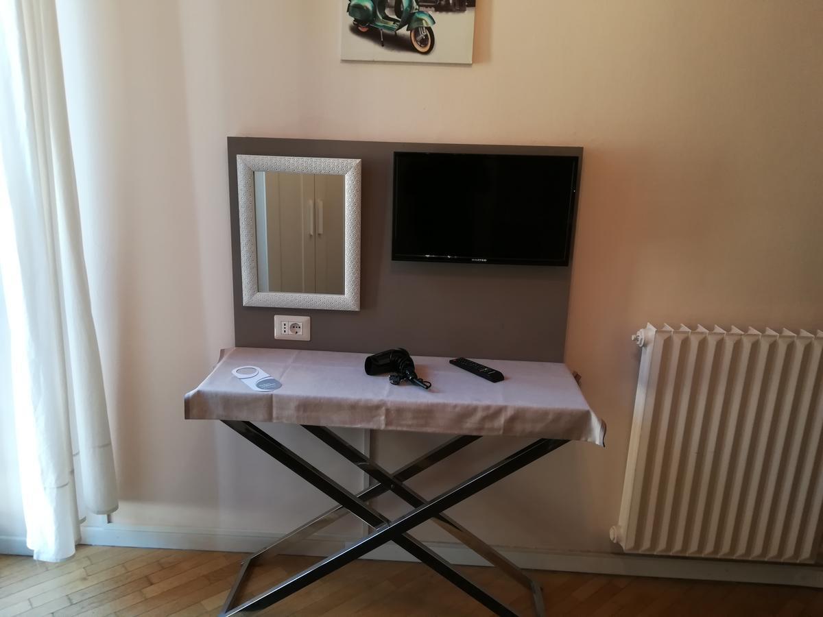 Guest house Megaride