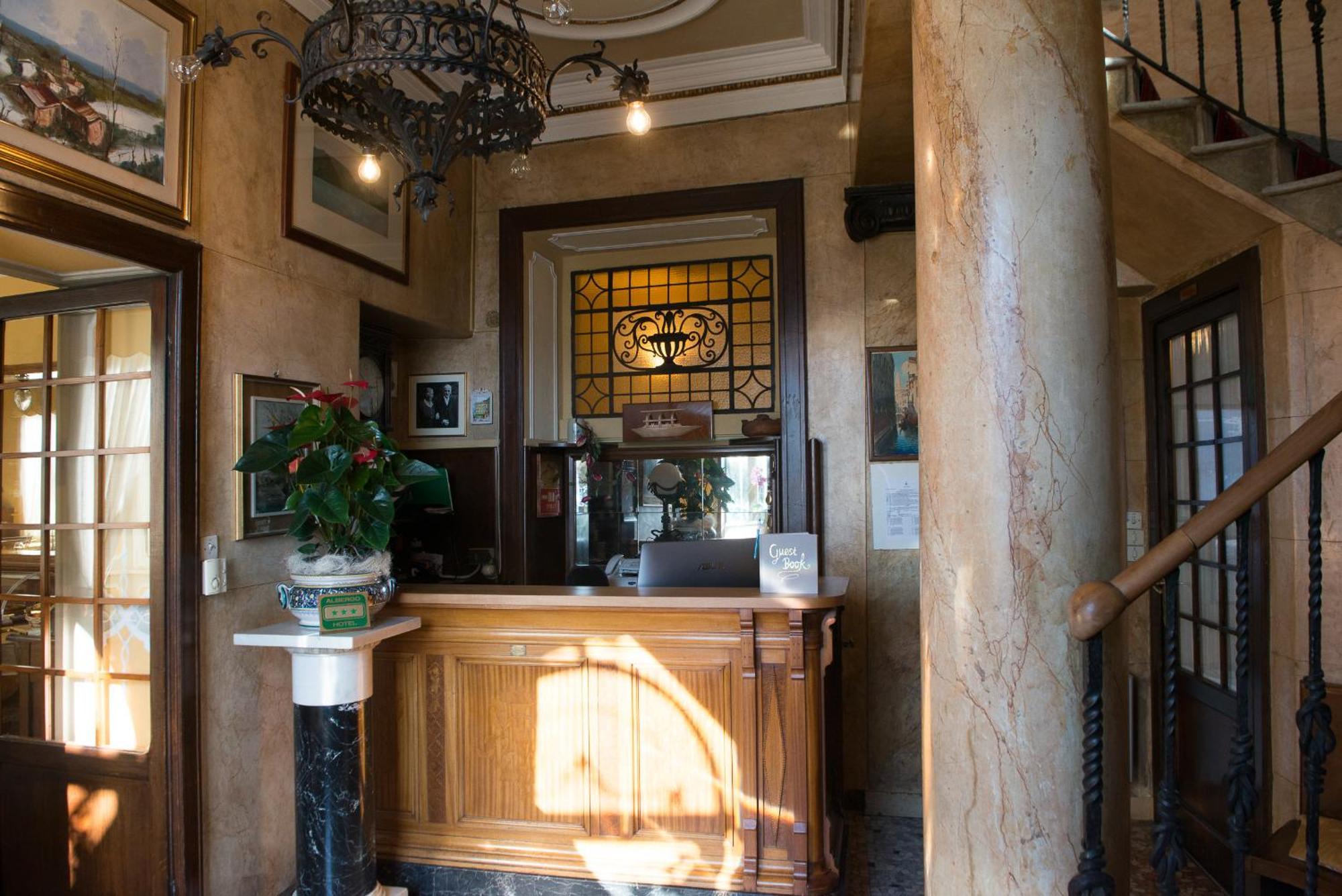 Hotel Olivedo Varenna