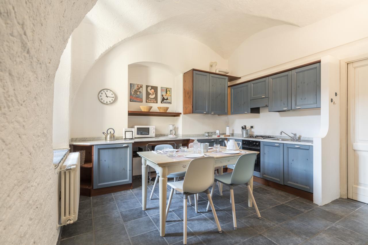 At The Pier Of - The House Of Travelers Apartment Brienno