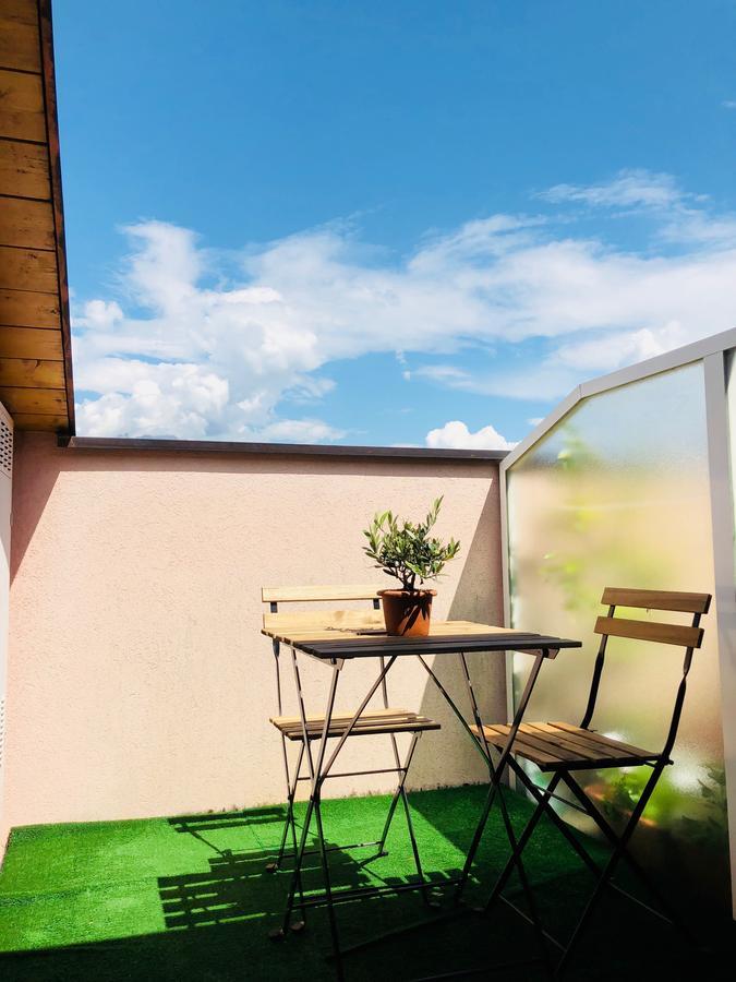 Lake View Attic Casa vacanze *