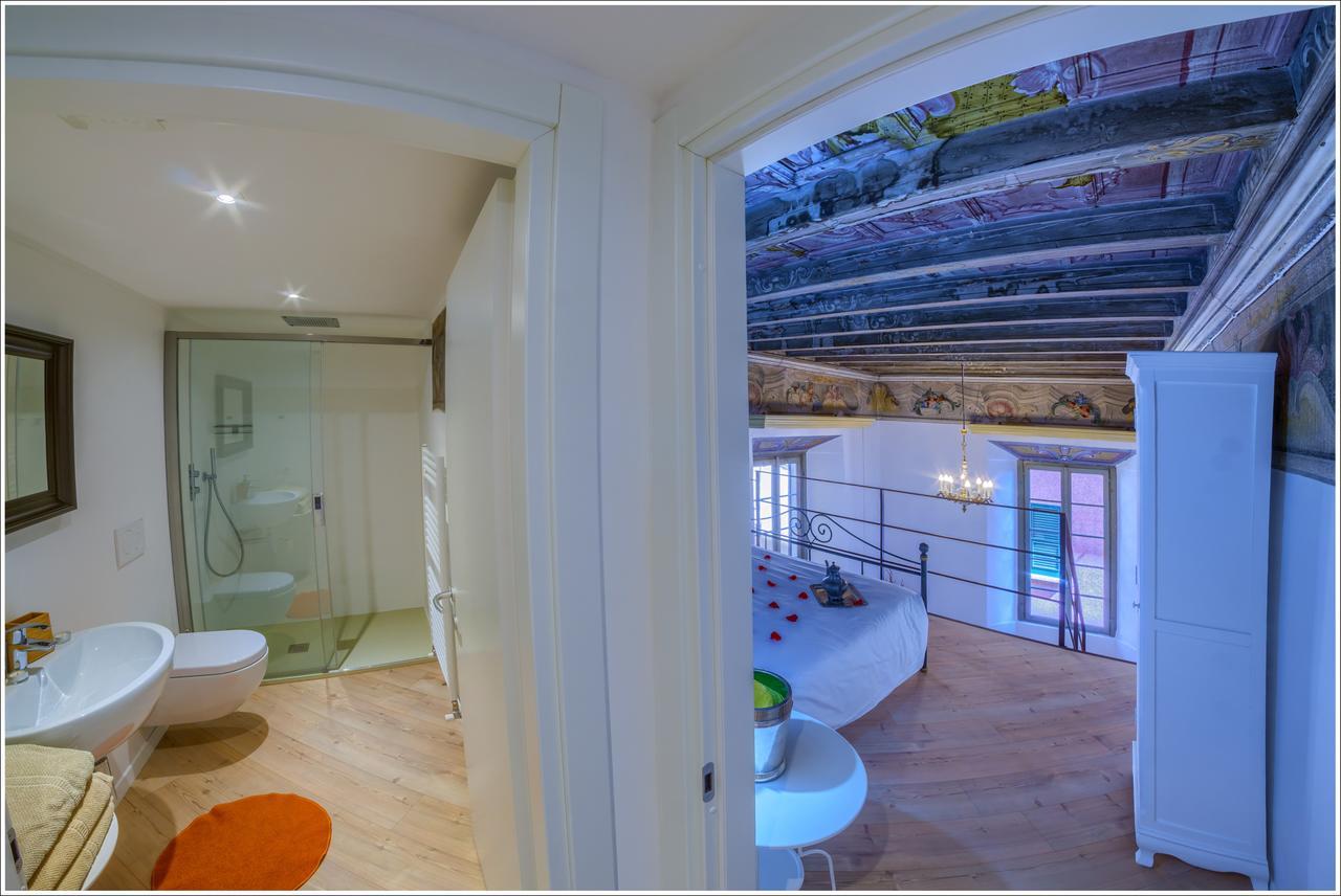 Vinicia, Pool, Jacuzzi, Airco Guest house Domaso