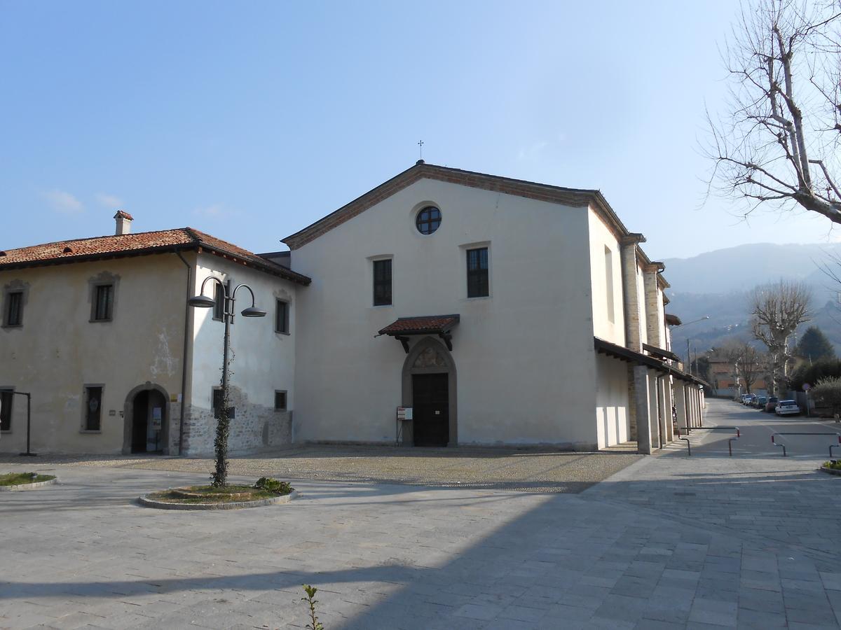 Monastero Del Lavello Hotel