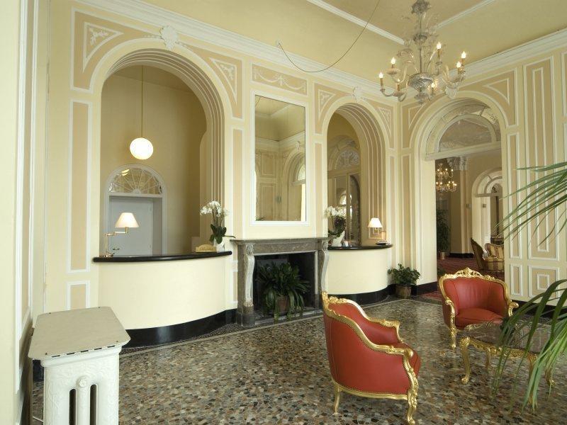 Grand Hotel
