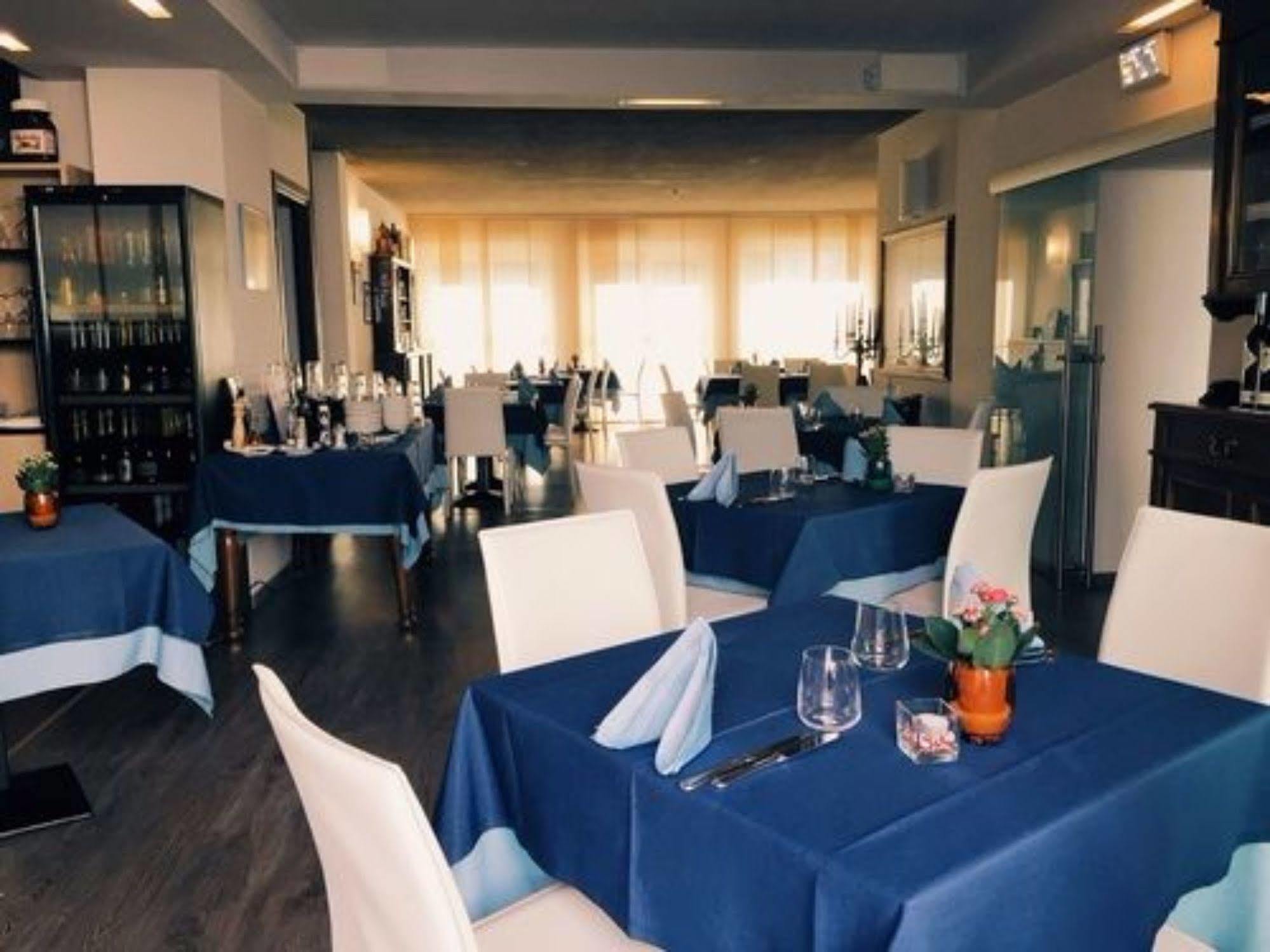 Hotel Di 3*