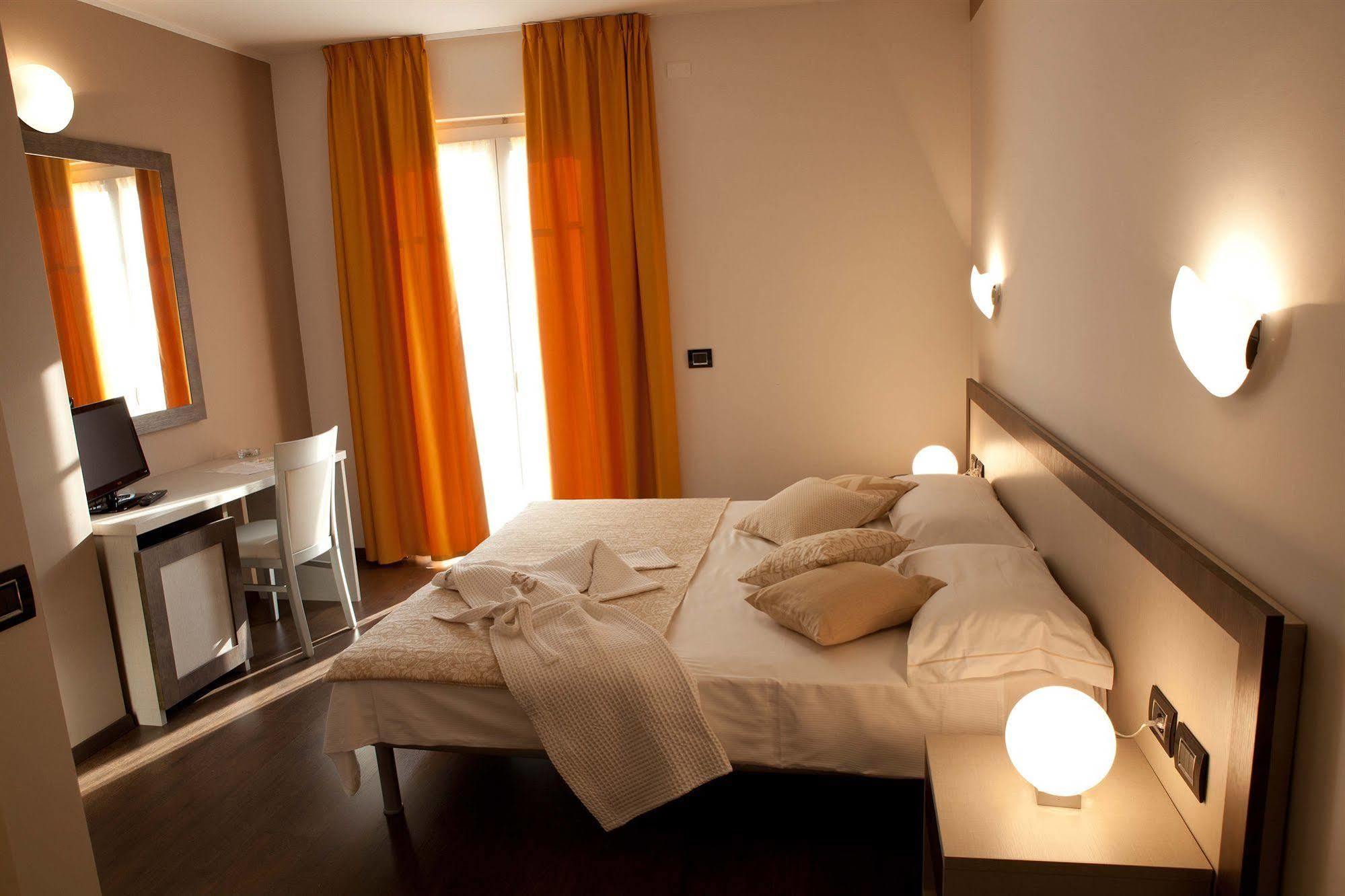 Hotel Di Colico