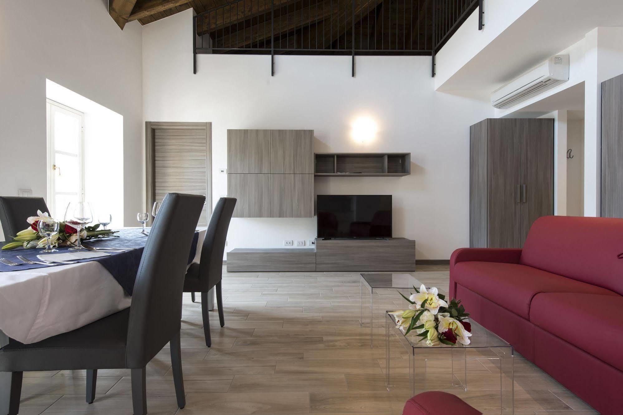 Luxury Britannia Hotel *