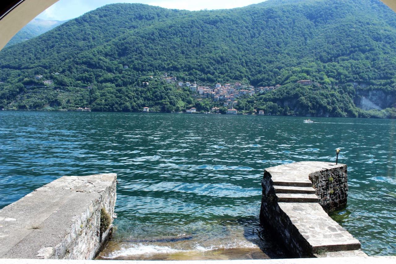 House On The Shore Of Appartamento Laglio