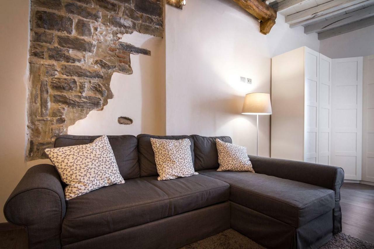 Joivy Chic Studio In Centre Como