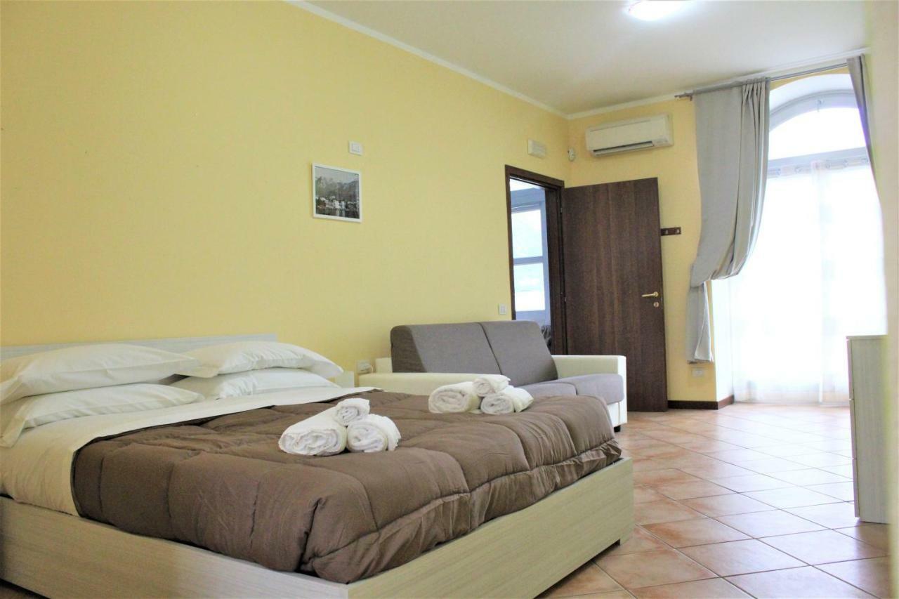 Bluelake Inn *