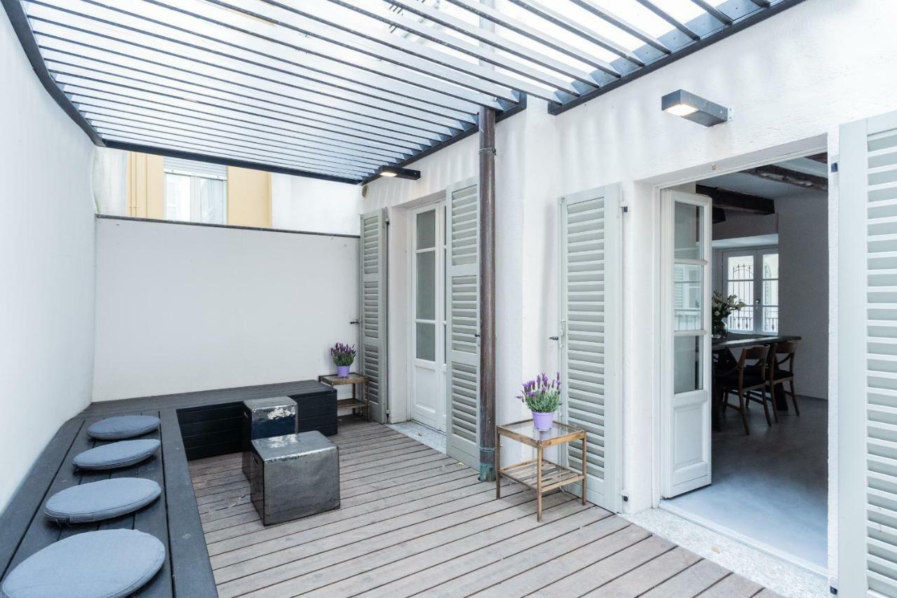Shades Of With Private Terrace By Rent Apartment *