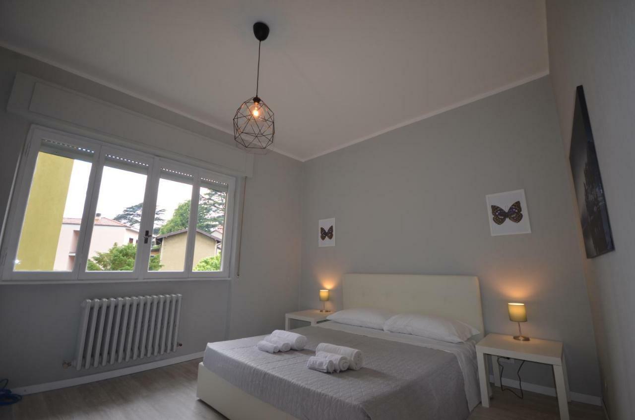 Varennahouse - Oliviahouse Holiday home *