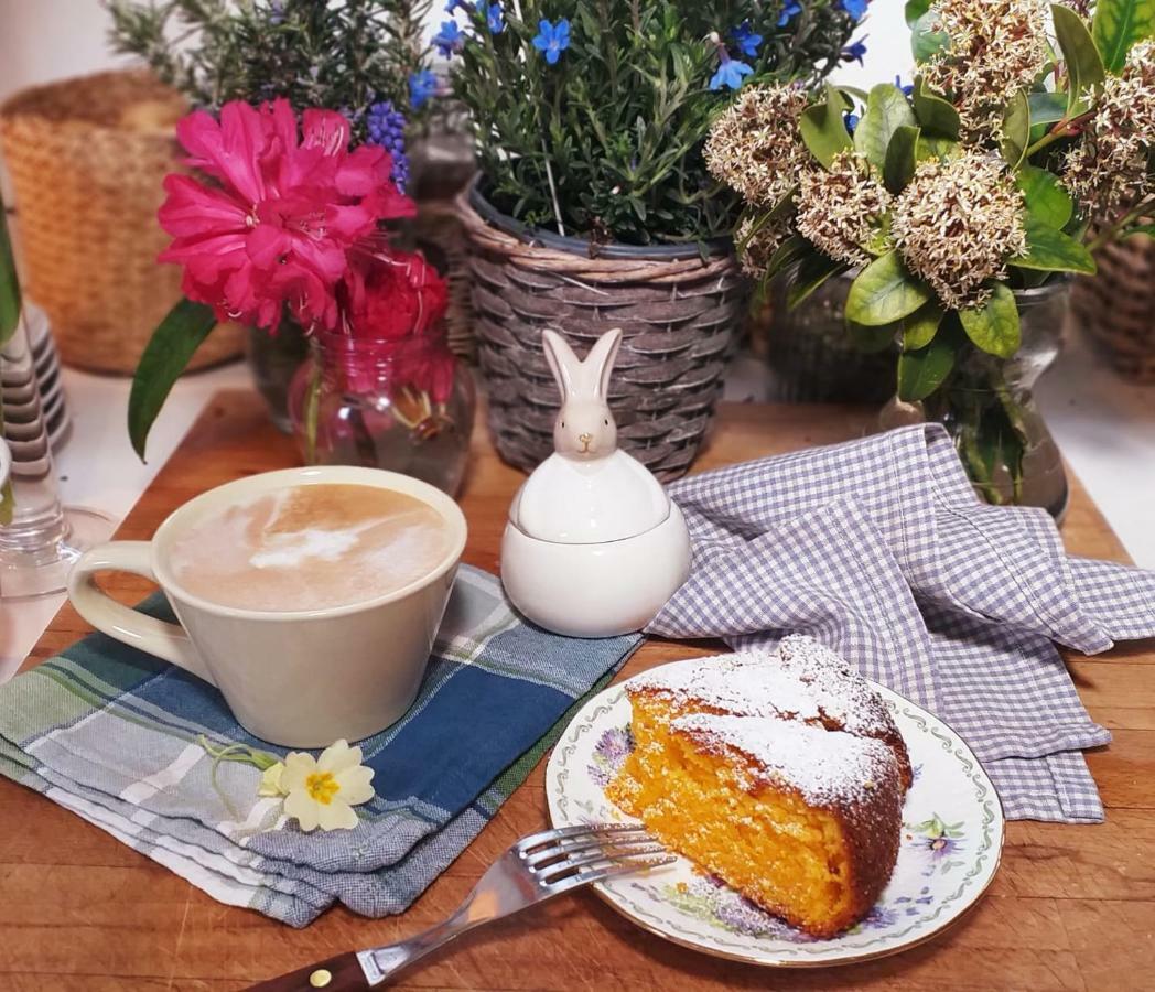 Dei Laghi Bed & Breakfast *