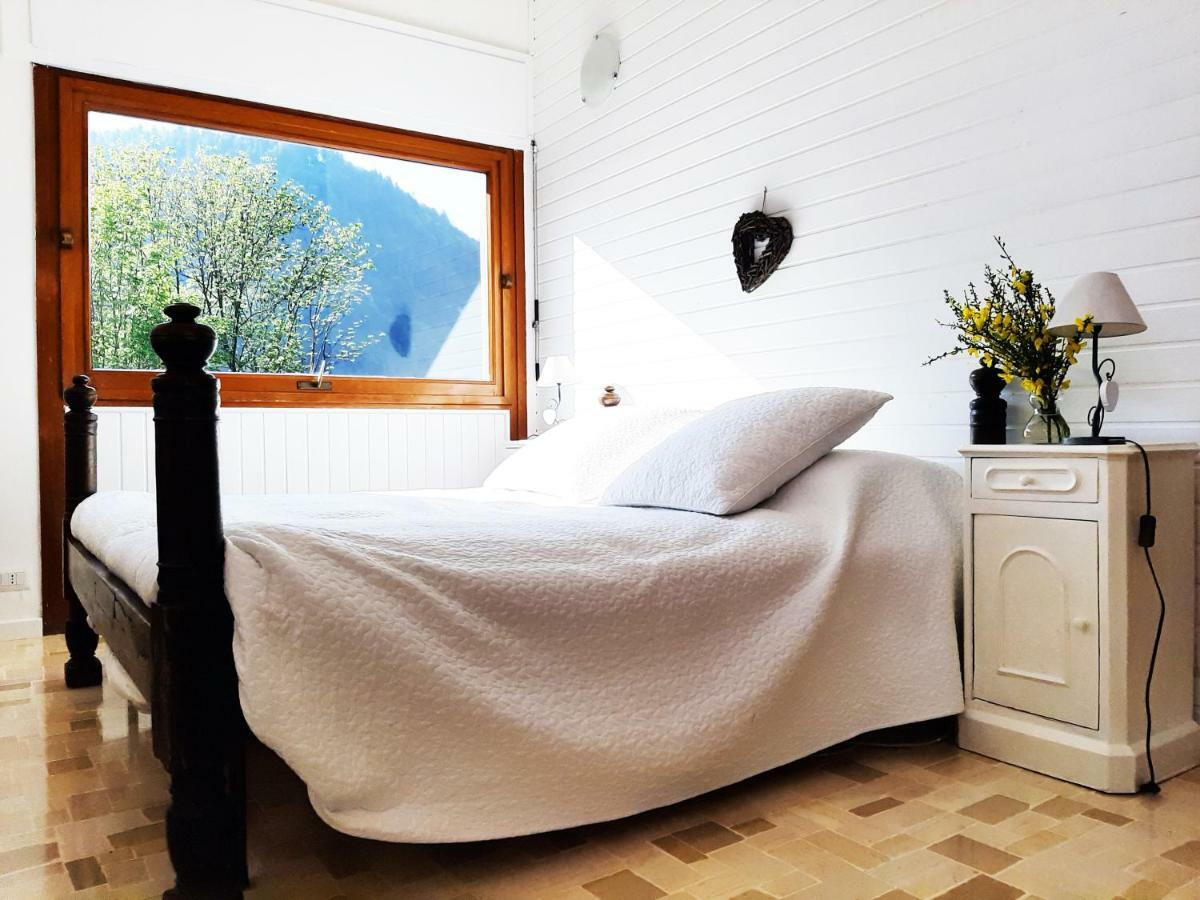 Dei Laghi Bed & Breakfast