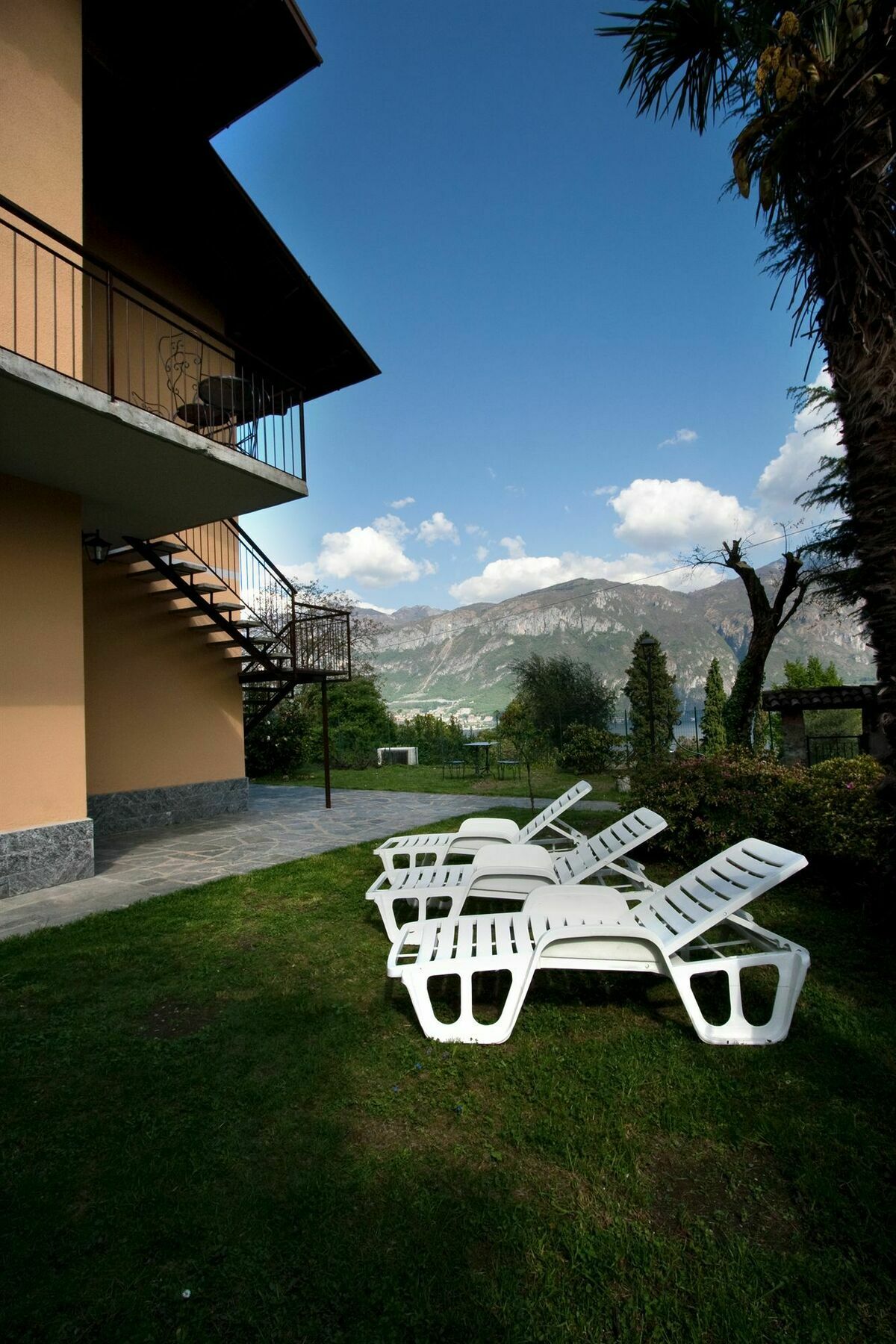 Casa La Rosa 3*