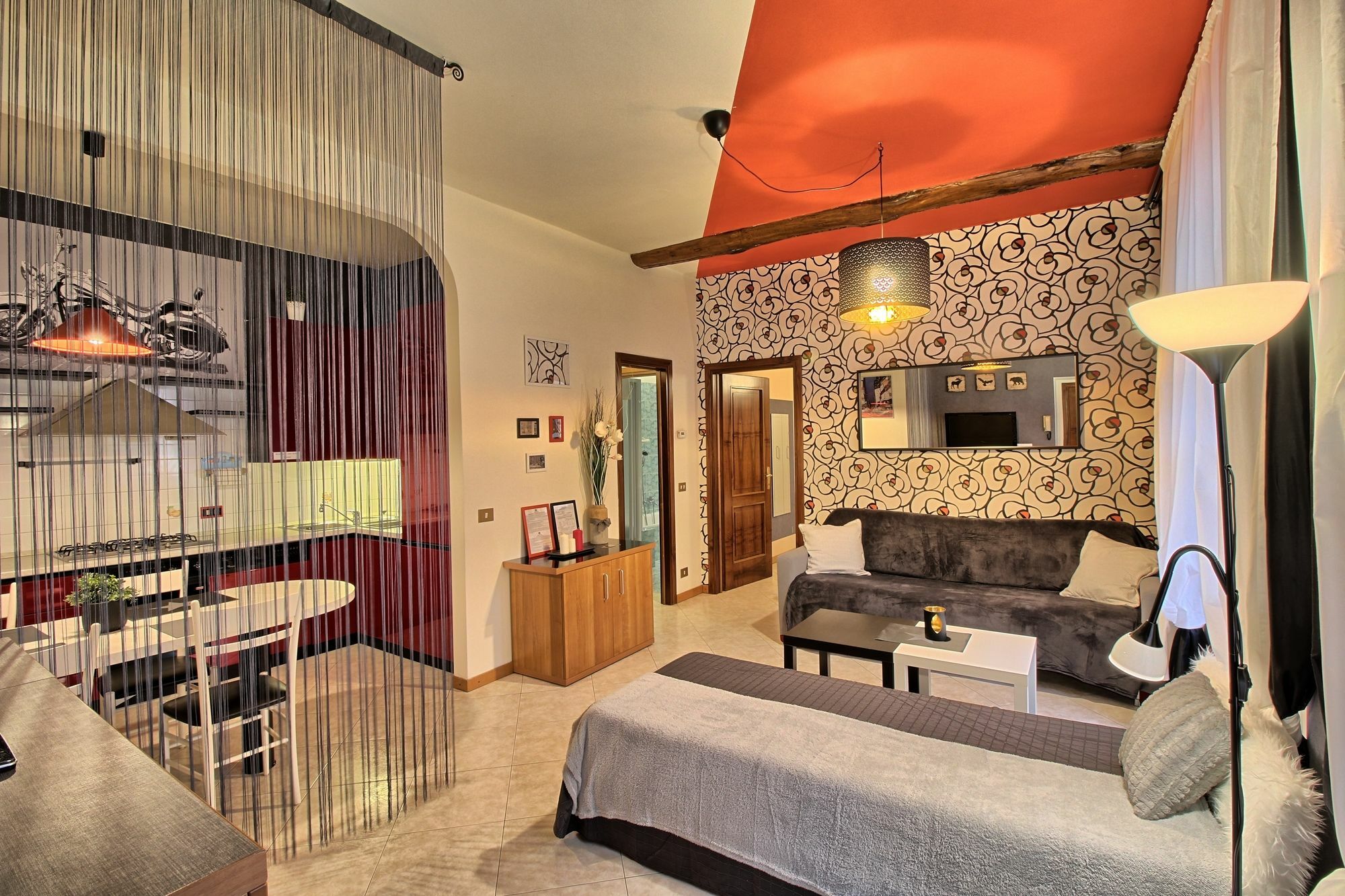 Logicasa Tower Gate Apartment