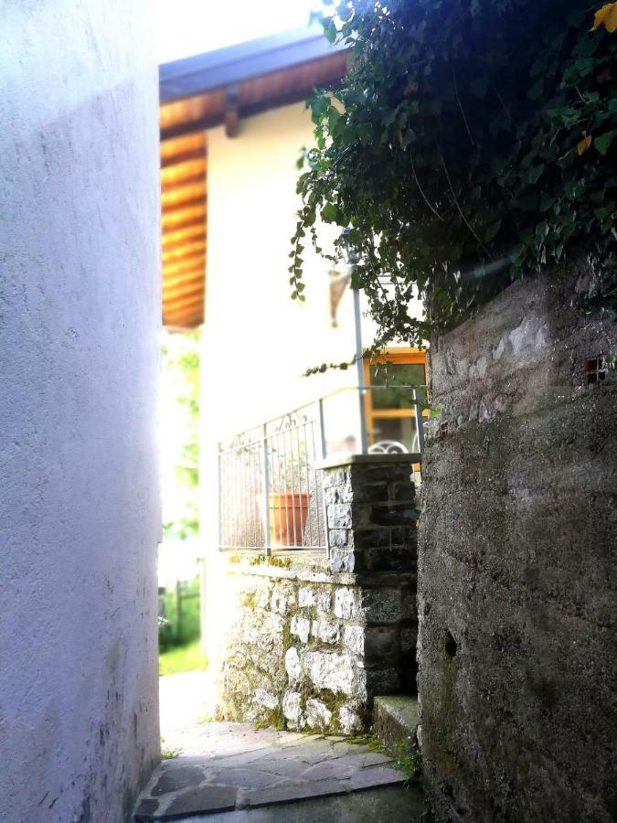 Rustico Vista Lago Appartamento
