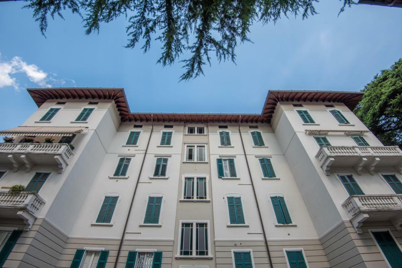 West-park With Parking By Solutions Appartamento