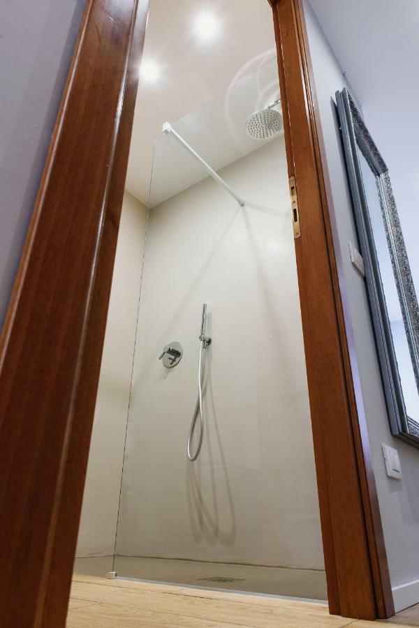 Guest house Lora Center Como