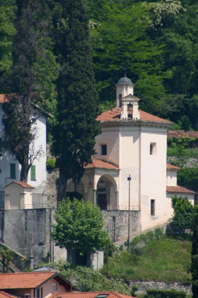 Antica Regina Charming Apartment Menaggio