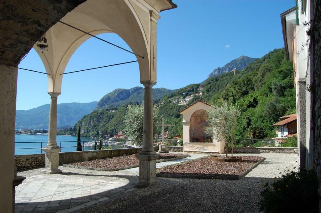 Antica Regina Charming