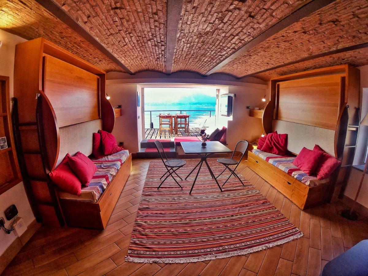 Pieds Dans L'eau Holiday home