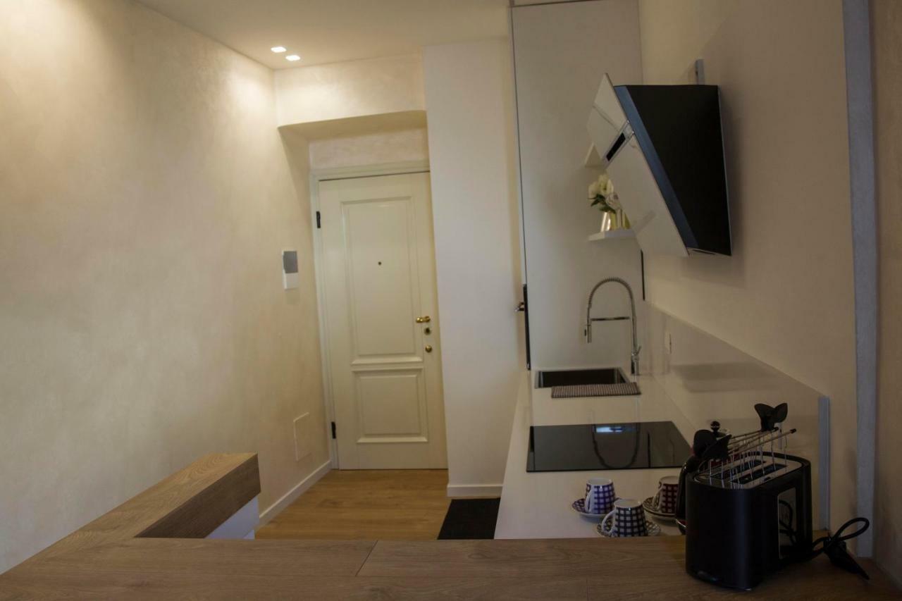 Lella's Apartment *