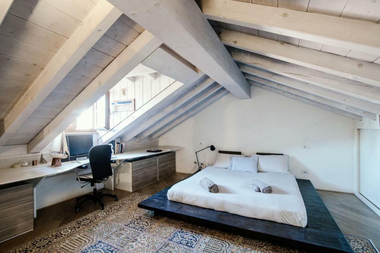 Sailer Loft - The House Of Travelers Apartment Como