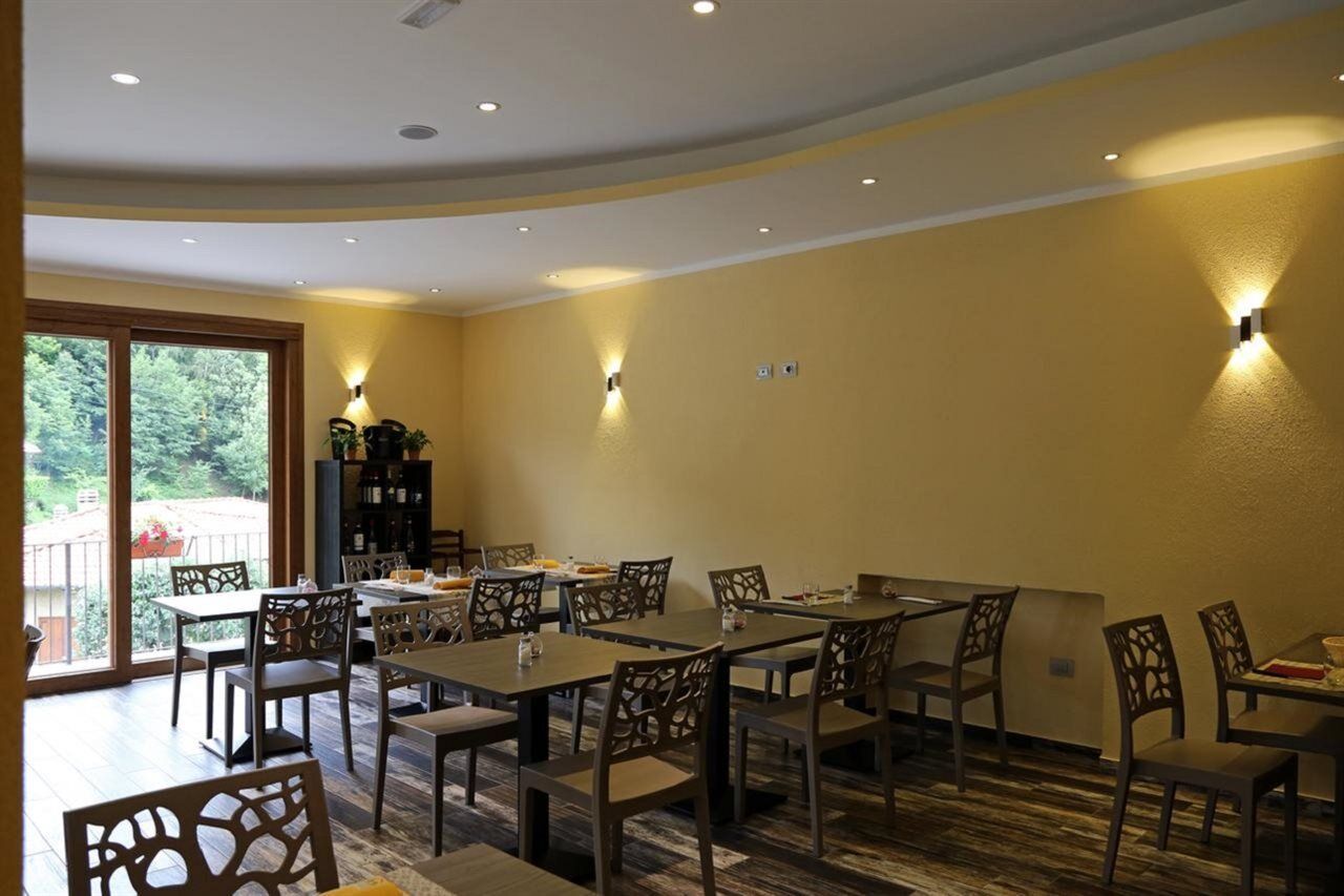 Breglia Hotel 2*