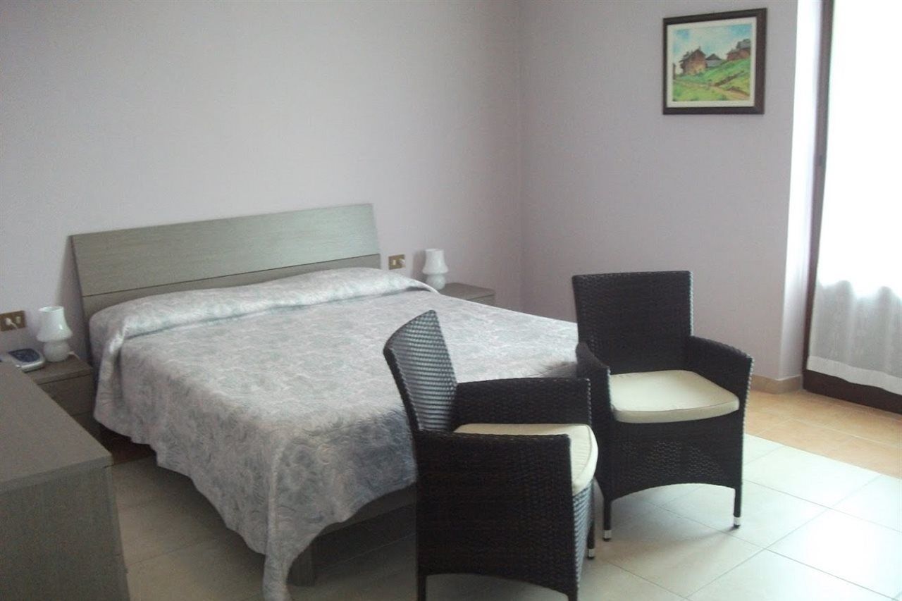 Breglia Hotel 2*