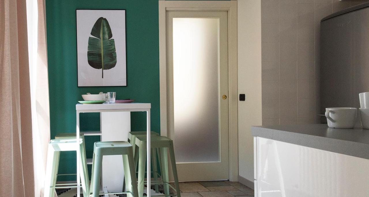 Charming & Modern Flat By Holiday Solutions Apartment *