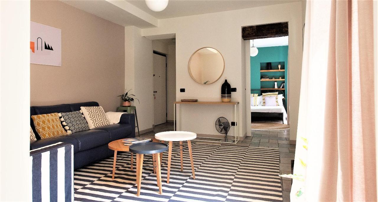 Charming & Modern Flat By Holiday Solutions * Como