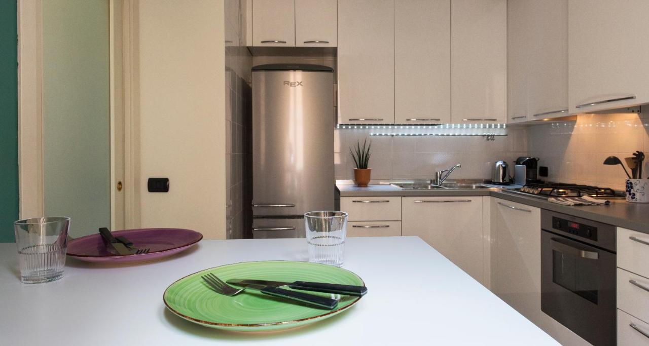 Charming & Modern Flat By Holiday Solutions Apartment *